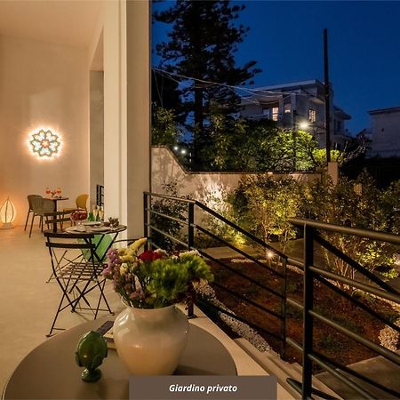 Pigro Bed - Boutique Apartment & Garden By Lecce Selection Exterior photo